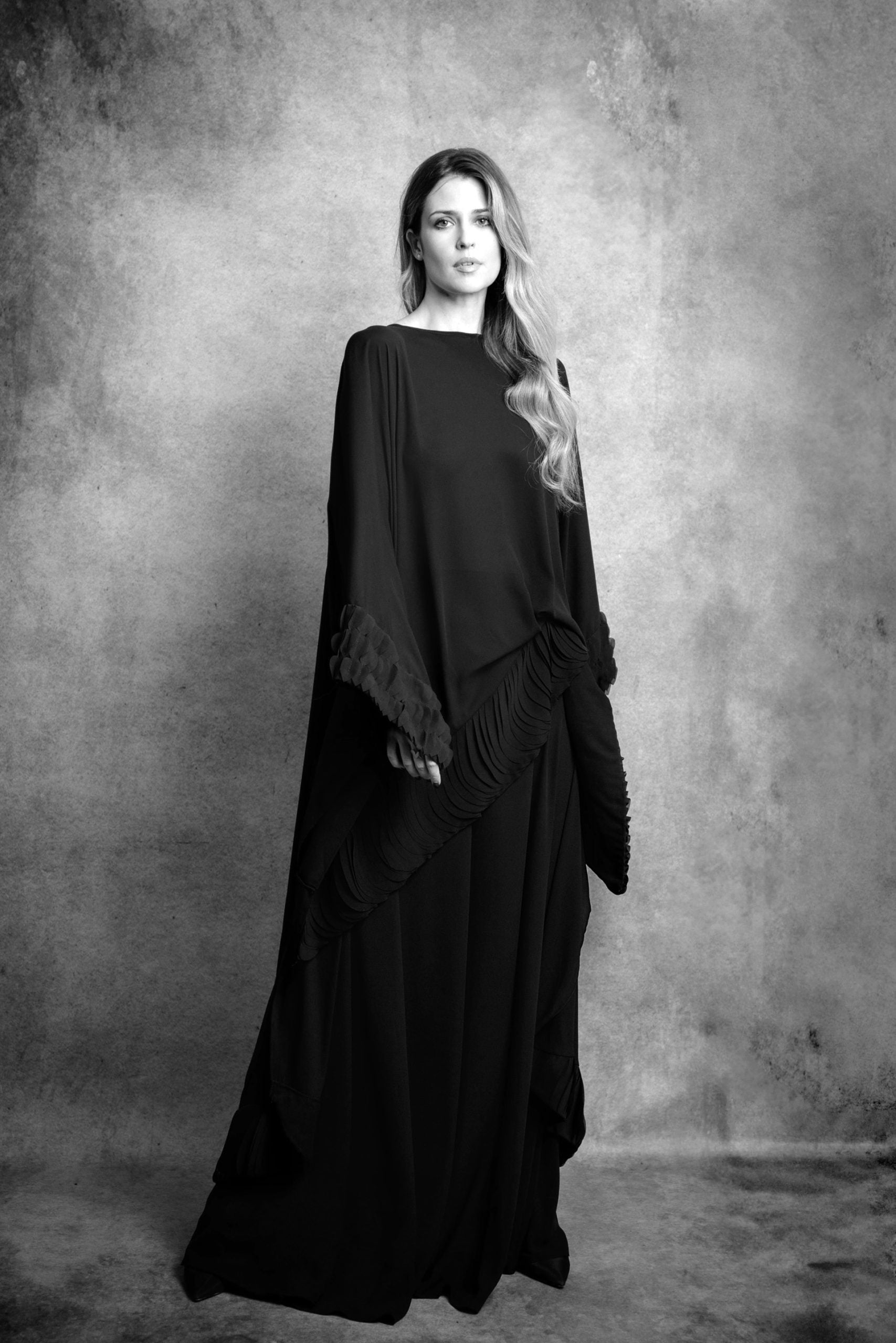 Black Chiffon Laser Cut Detailed Abaya Cape