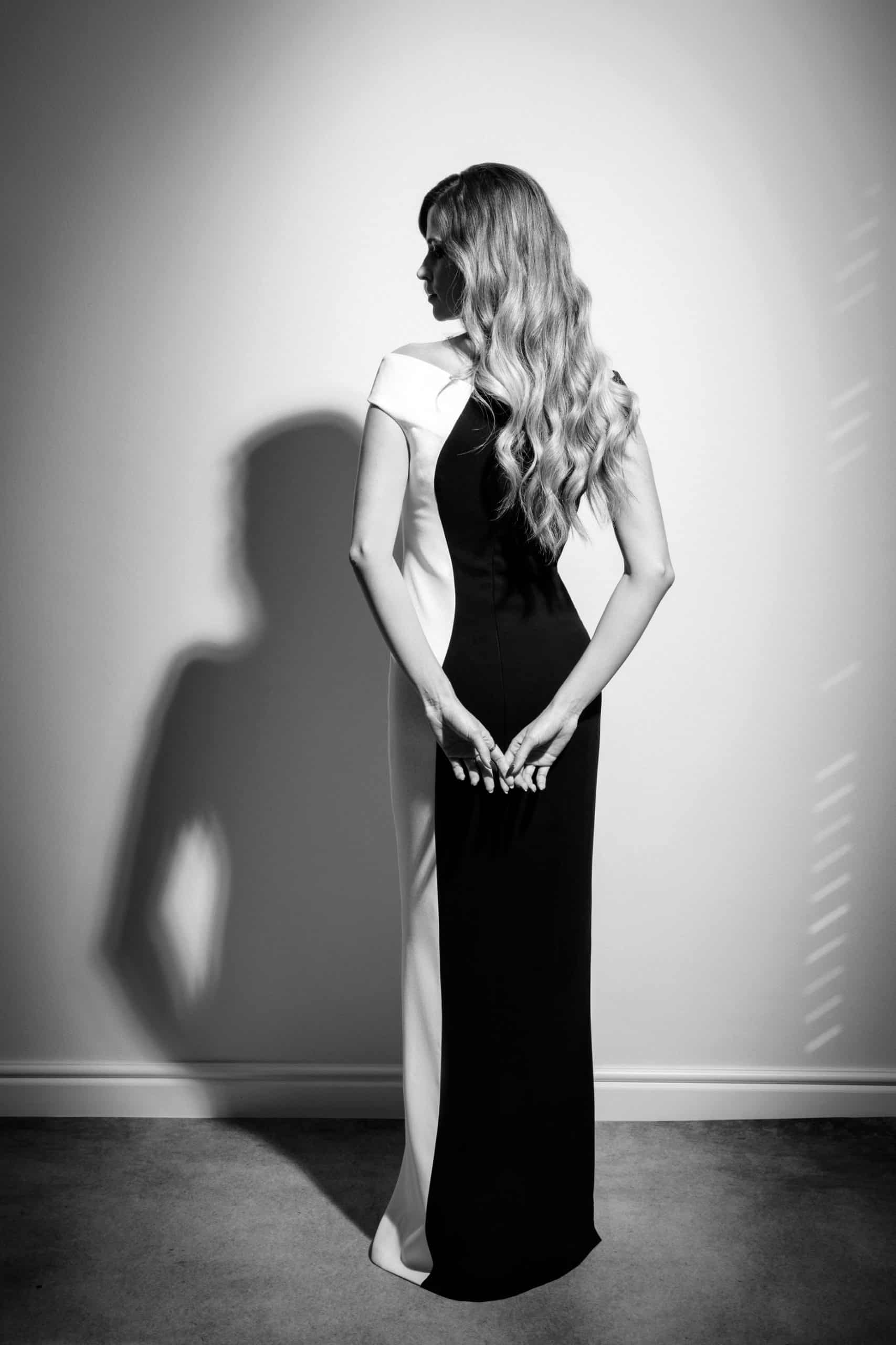 Black White Two Tone Figure Shaped Dress