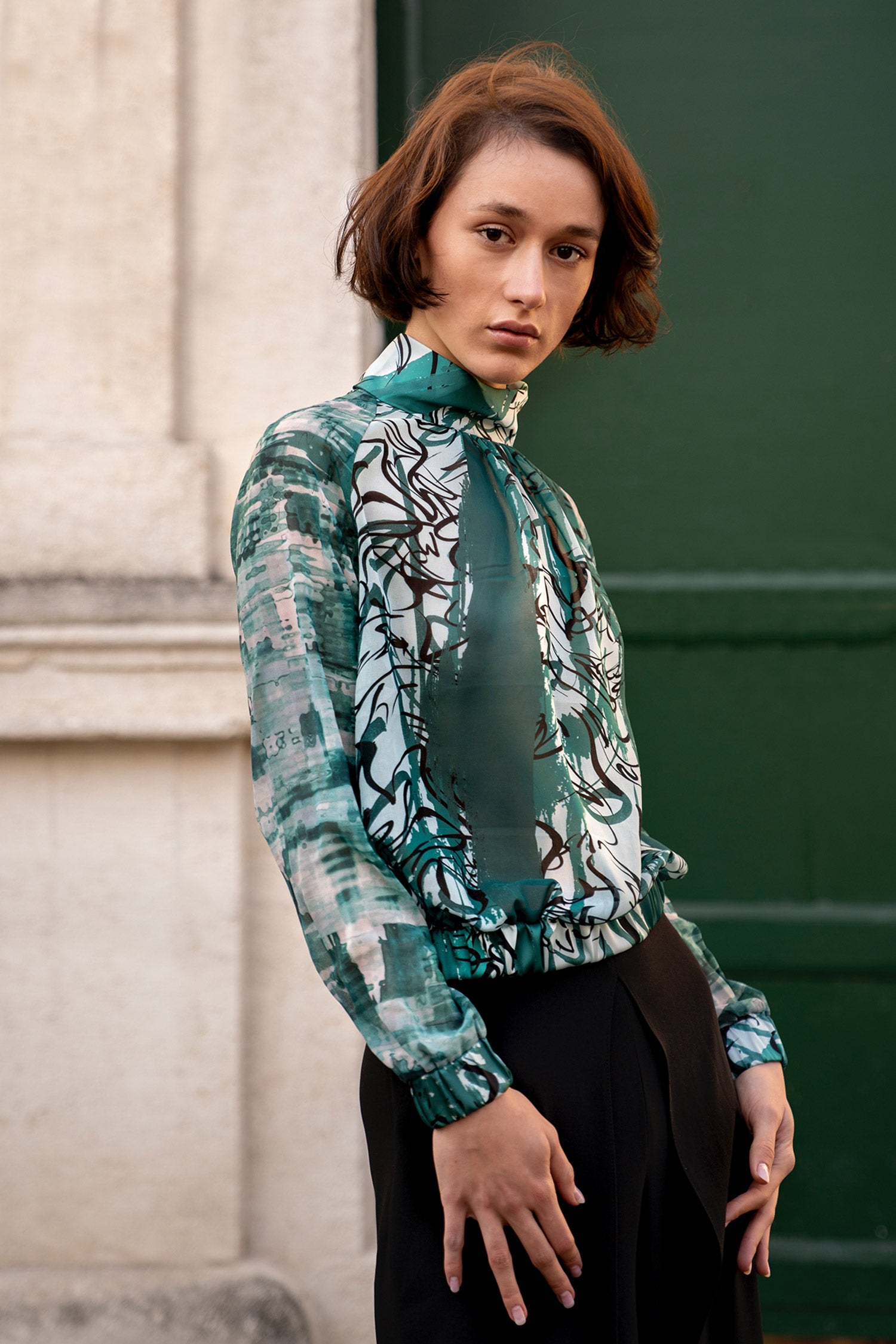 Green Printed Chiffon Stand-Collar Blouse