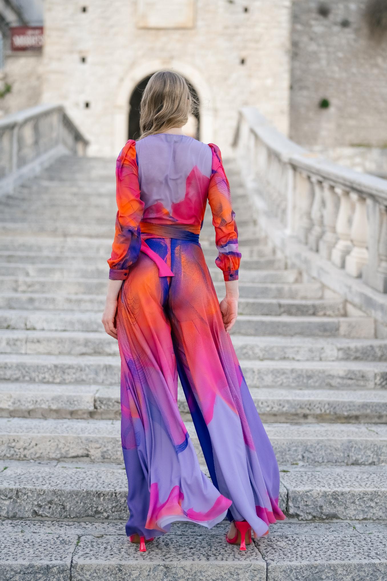 Multicolor Cinched Waist Chiffon Blouse