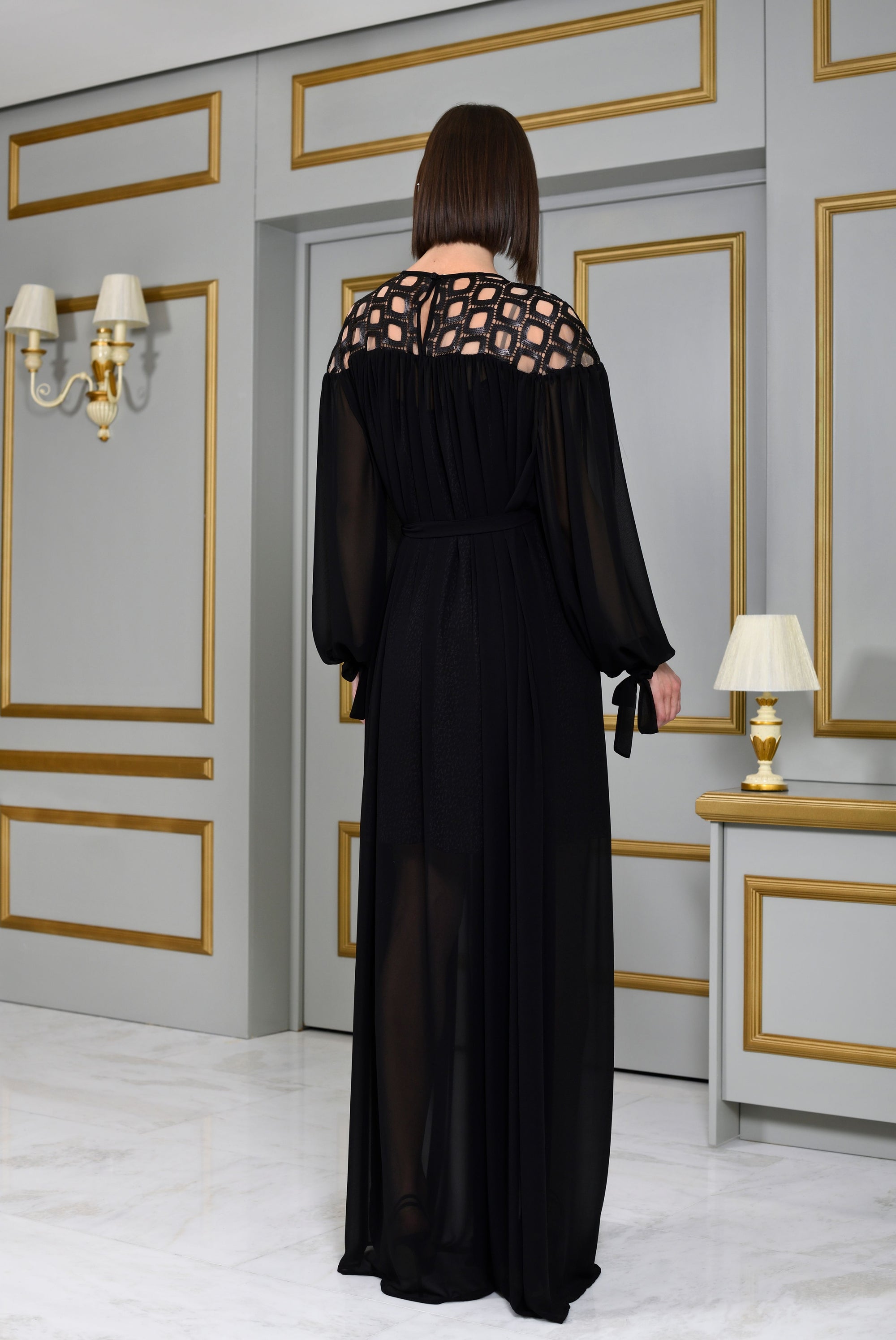 White Chiffon Lace Detailed Abaya Cape