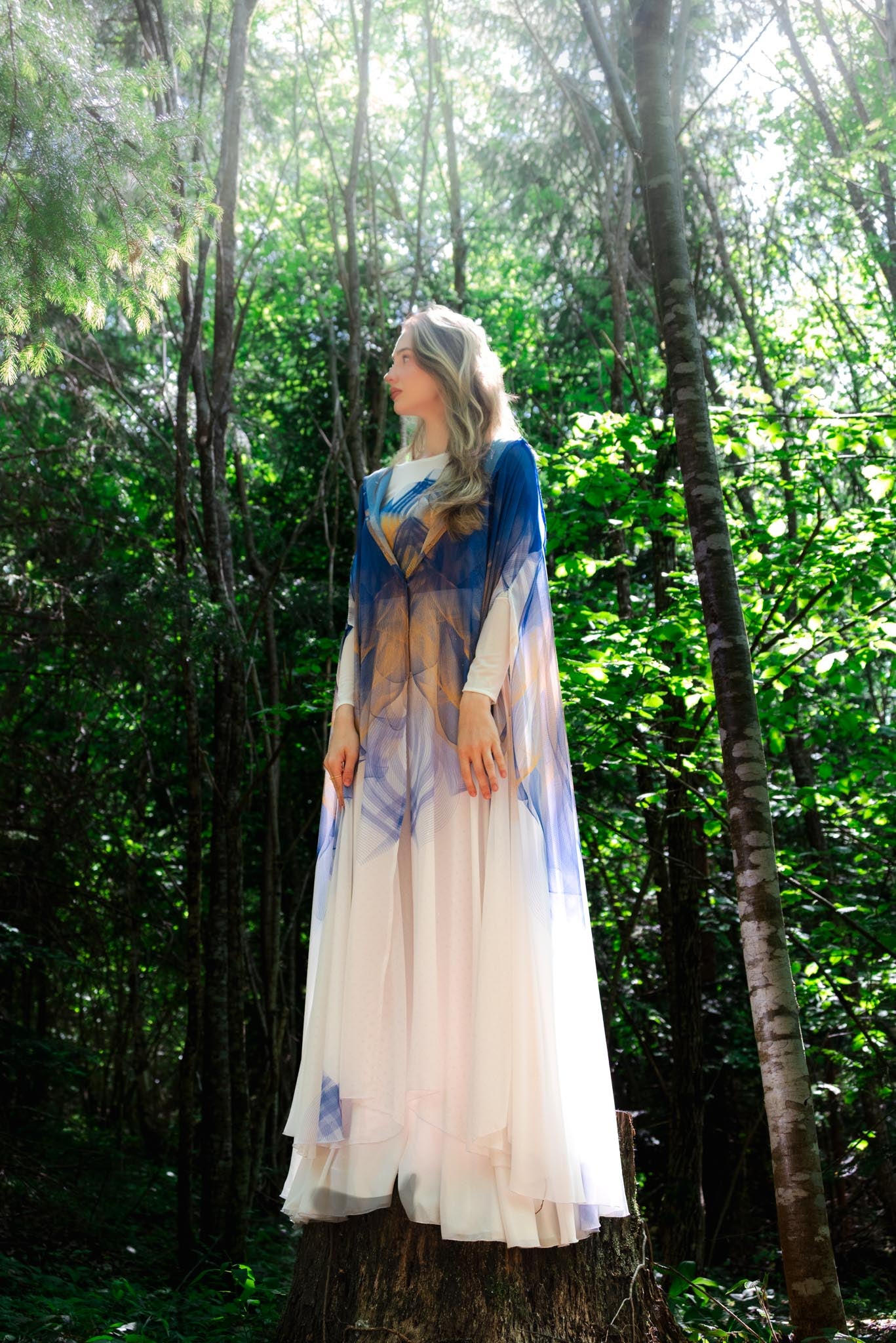 White, Blue and Yellow Lilicum Bosniacum Custom Print Hooded Abaya Cape